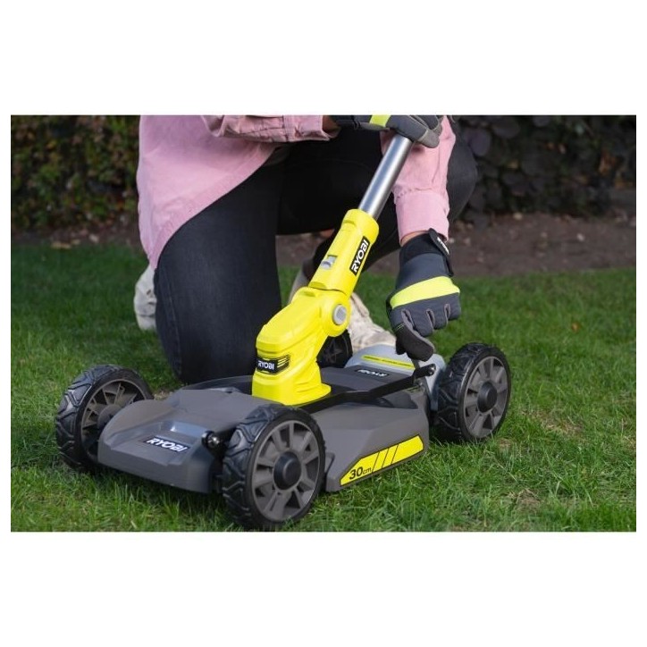 Tondeuse 3 en 1 RYOBI - RY18LMC30A-0 - 18V One+ - coupe 30 cm - Sans batterie ni chargeur Tondeuse 3 en 1 RYOBI - RY18LMC30A-0 - 18V One+ - coupe 30 cm - Sans batterie ni chargeur