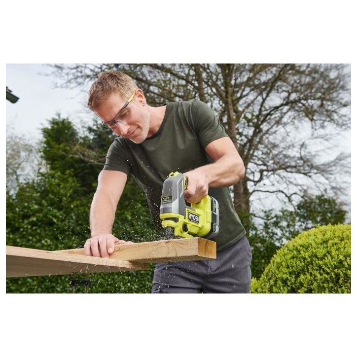 Scie sauteuse - RYOBI - Pendulaire - Brushless - 18V - 800-3 400 cp/min - 135 mm dans le bois - Course de lame 25 mm Scie sauteuse - RYOBI - Pendulaire - Brushless - 18V - 800-3 400 cp/min - 135 mm dans le bois - Course de lame 25 mm