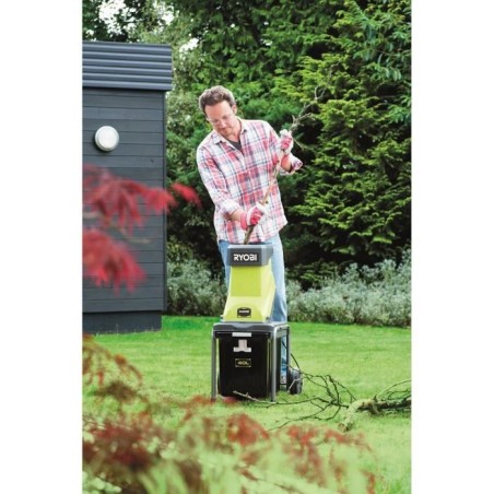 RYOBI - Broyeur de végétaux 2500 W - plateau porte-couteaux - capacité broyage 45 mm - ratio de broyage 10:1 - bac 40 L - RSH