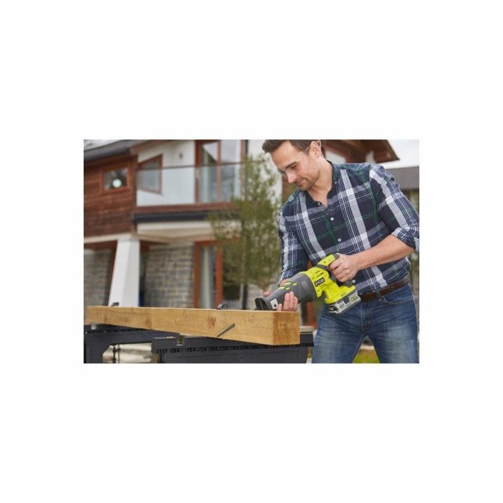 RYOBI - Scie sabre 18V ONE+ - 0-2 900 cp/min - course 28mm - bois 200mm - systeme anti-vibration - Livrée avec 1 lame - R18RS-0 RYOBI - Scie sabre 18V ONE+ - 0-2 900 cp/min - course 28mm - bois 200mm - systeme anti-vibration - Livrée avec 1 lame - R18RS-0