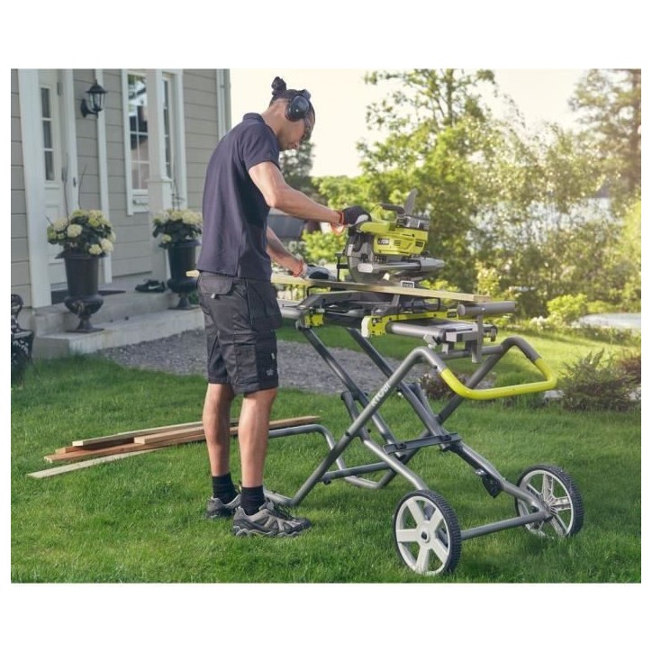 RYOBI - Support universel a roulettes pour scie a coupe d'onglets - ajust. levier - pliable - extension 2 790 mm - 27 kg - RLSW0 RYOBI - Support universel a roulettes pour scie a coupe d'onglets - ajust. levier - pliable - extension 2 790 mm - 27 kg - RLSW0