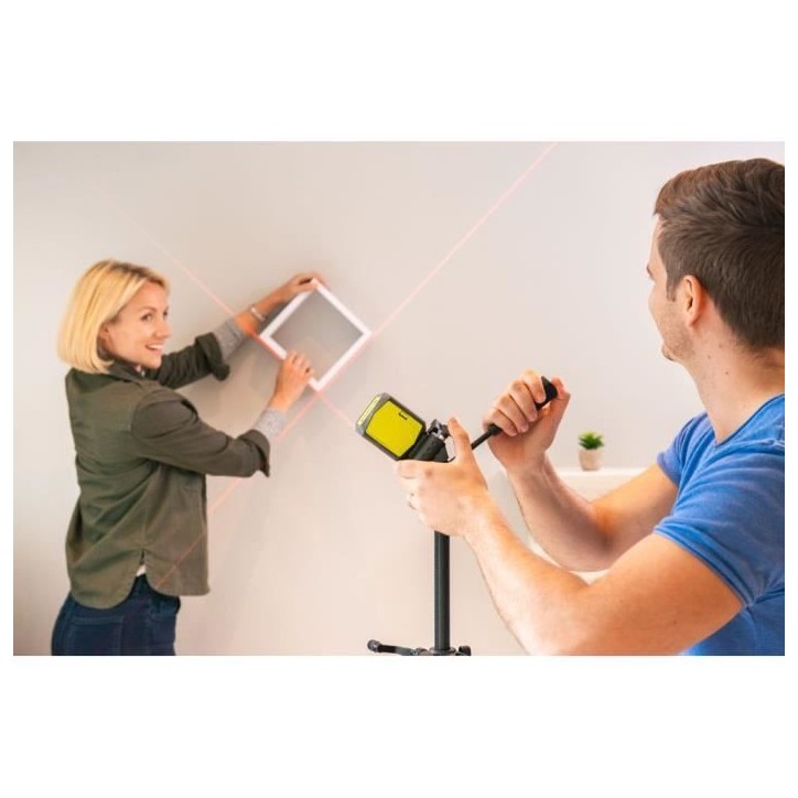 RYOBI - Laser croix rouge - portée 10 m - précision +/- 0,5 mm - Livré avec une pince de fixation et 2 piles - RBCLLR1 RYOBI - Laser croix rouge - portée 10 m - précision +/- 0,5 mm - Livré avec une pince de fixation et 2 piles - RBCLLR1