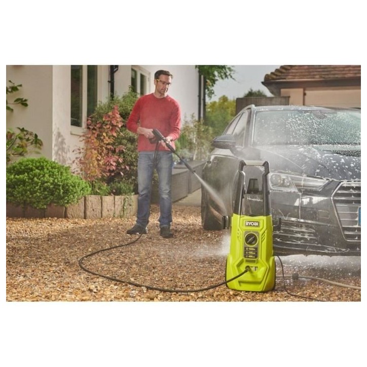 RYOBI - Nettoyeur haute pression 1600 W 130 bars - 420 L - flexible 5m, réservoir 0,9L + lances vario & turbo et brosse - RY130 RYOBI - Nettoyeur haute pression 1600 W 130 bars - 420 L - flexible 5m, réservoir 0,9L + lances vario & turbo et brosse - RY130