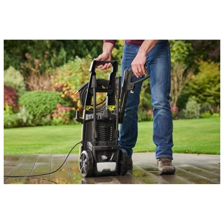 RYOBI - Nettoyeur haute pression 1600 W 130 bars - 420 L - flexible 5m, réservoir 0,9L + lances vario & turbo et brosse - RY130 RYOBI - Nettoyeur haute pression 1600 W 130 bars - 420 L - flexible 5m, réservoir 0,9L + lances vario & turbo et brosse - RY130