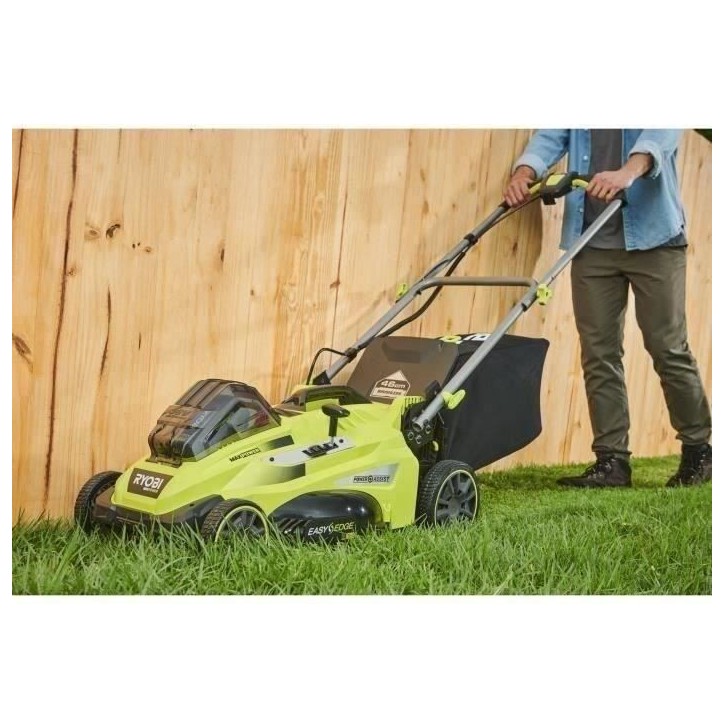 RYOBI - Tondeuse 36V MAXPOWER Power Assist™ Brushless - Ø coupe 46 cm - ramassage/mulching + batterie 5 Ah & charg. - RLM36X4 RYOBI - Tondeuse 36V MAXPOWER Power Assist™ Brushless - Ø coupe 46 cm - ramassage/mulching + batterie 5 Ah & charg. - RLM36X4