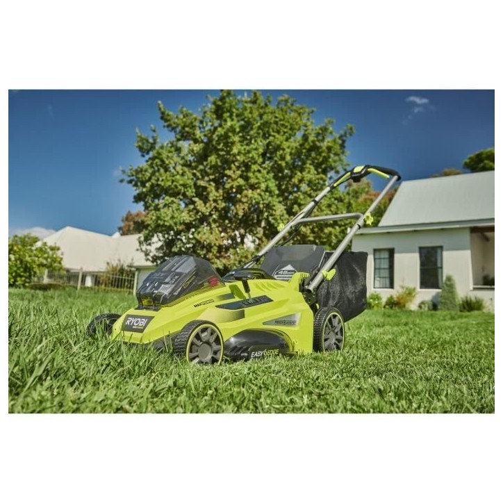 RYOBI - Tondeuse 36V MAXPOWER Power Assist™ Brushless - Ø coupe 46 cm - ramassage/mulching + batterie 5 Ah & charg. - RLM36X4 RYOBI - Tondeuse 36V MAXPOWER Power Assist™ Brushless - Ø coupe 46 cm - ramassage/mulching + batterie 5 Ah & charg. - RLM36X4