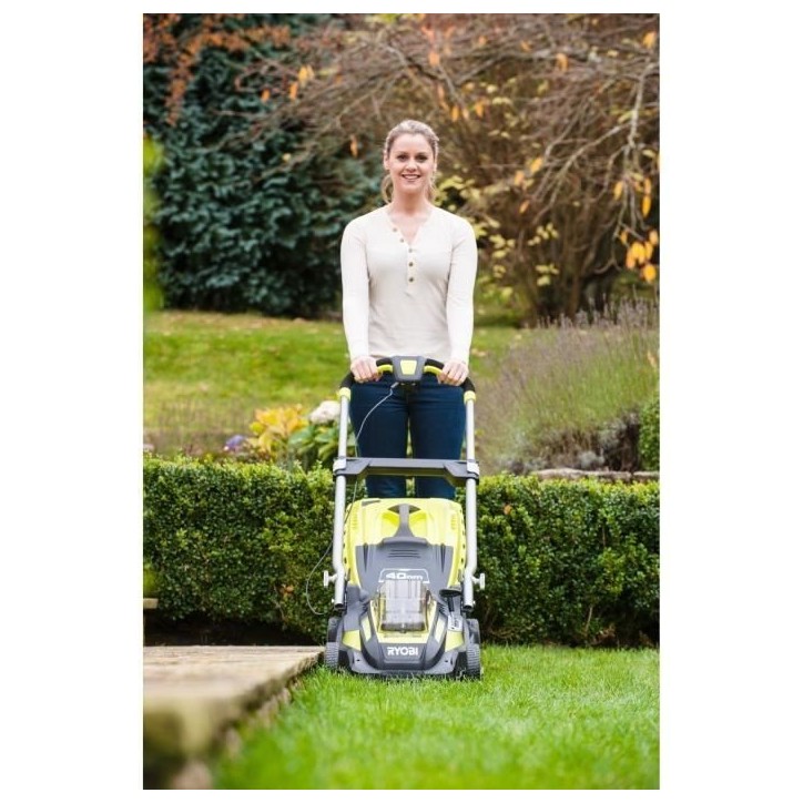 RYOBI - Tondeuse 36V Power Assist™ - Ø coupe 40 cm - ramassage et mulching + batterie 6,0 Ah High Energy et chargeur - RLM36X RYOBI - Tondeuse 36V Power Assist™ - Ø coupe 40 cm - ramassage et mulching + batterie 6,0 Ah High Energy et chargeur - RLM36X