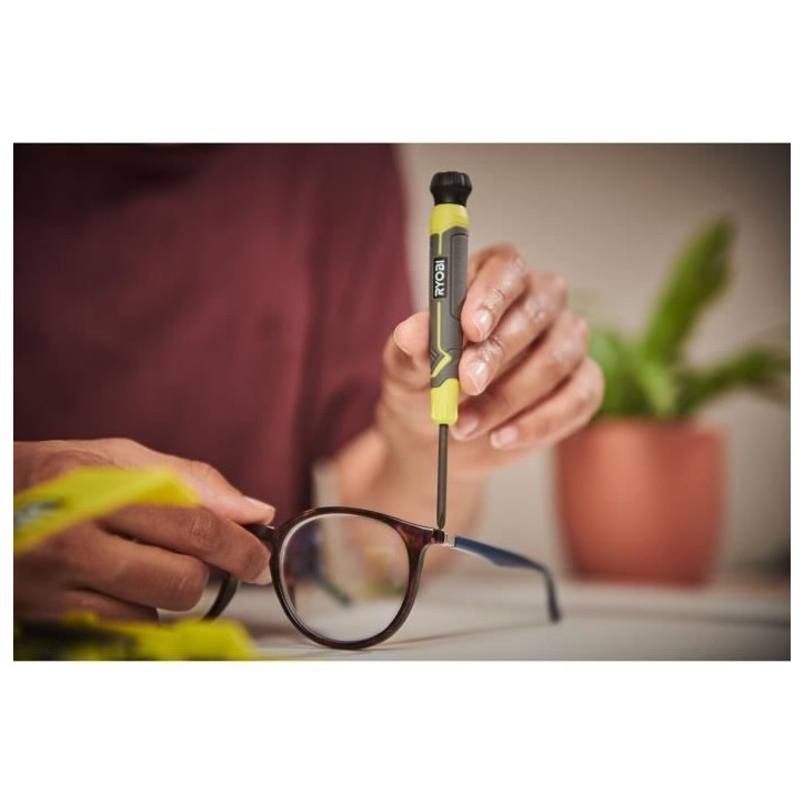 Jeu de 6 tournevis de précision - RYOBI - SL1, SL2, SL3, PH1, PH0, SL2 Jeu de 6 tournevis de précision - RYOBI - SL1, SL2, SL3, PH1, PH0, SL2