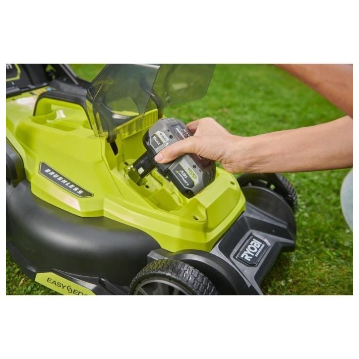 RYOBI - Tondeuse poussée 18V Brushless - Ø coupe 40 cm - ramassage et mulching - vendue sans batterie ni chargeur - RY18LMX40C RYOBI - Tondeuse poussée 18V Brushless - Ø coupe 40 cm - ramassage et mulching - vendue sans batterie ni chargeur - RY18LMX40C