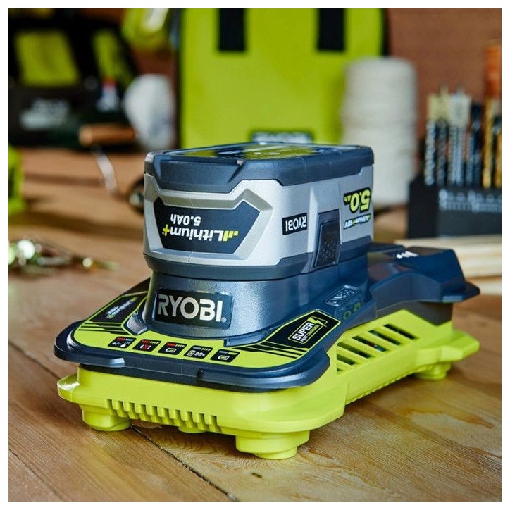 Chargeur ultra rapide lithium - RYOBI - RC18-150G - 18V - 5,0 A - Charge 1 batterie 5,0 Ah en 1h Chargeur ultra rapide lithium - RYOBI - RC18-150G - 18V - 5,0 A - Charge 1 batterie 5,0 Ah en 1h