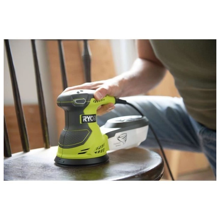 RYOBI - Ponceuse excentrique 300 W - 7 000-13 000 osc/min - diam. 125 mm - Livrée en sac de transport avec 20 abrasifs - ROS300 RYOBI - Ponceuse excentrique 300 W - 7 000-13 000 osc/min - diam. 125 mm - Livrée en sac de transport avec 20 abrasifs - ROS300