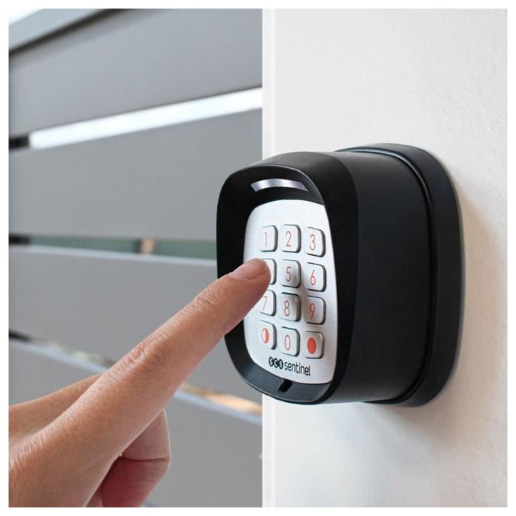 Clavier a code sans fil - SCS SENTINEL - CodeGate - Pour portail ou porte de garage - Portée 50m - Piles non fournies Clavier a code sans fil - SCS SENTINEL - CodeGate - Pour portail ou porte de garage - Portée 50m - Piles non fournies