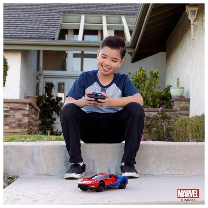 Dickie Toys - Voiture Ford GT - Spiderman radiocommandée 1/16 Dickie Toys - Voiture Ford GT - Spiderman radiocommandée 1/16