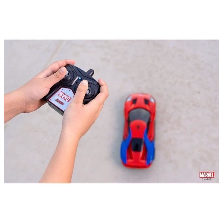 Dickie Toys - Voiture Ford GT - Spiderman radiocommandée 1/16 Dickie Toys - Voiture Ford GT - Spiderman radiocommandée 1/16