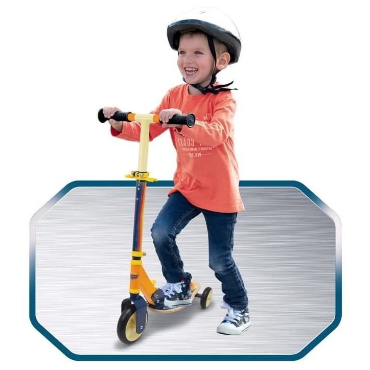 Smoby - Cars - Patinette pliable - 3 roues silencieuses - Plateau bois - Jaune et Multicolore - Trottinette avec guidon réglabl Smoby - Cars - Patinette pliable - 3 roues silencieuses - Plateau bois - Jaune et Multicolore - Trottinette avec guidon réglabl