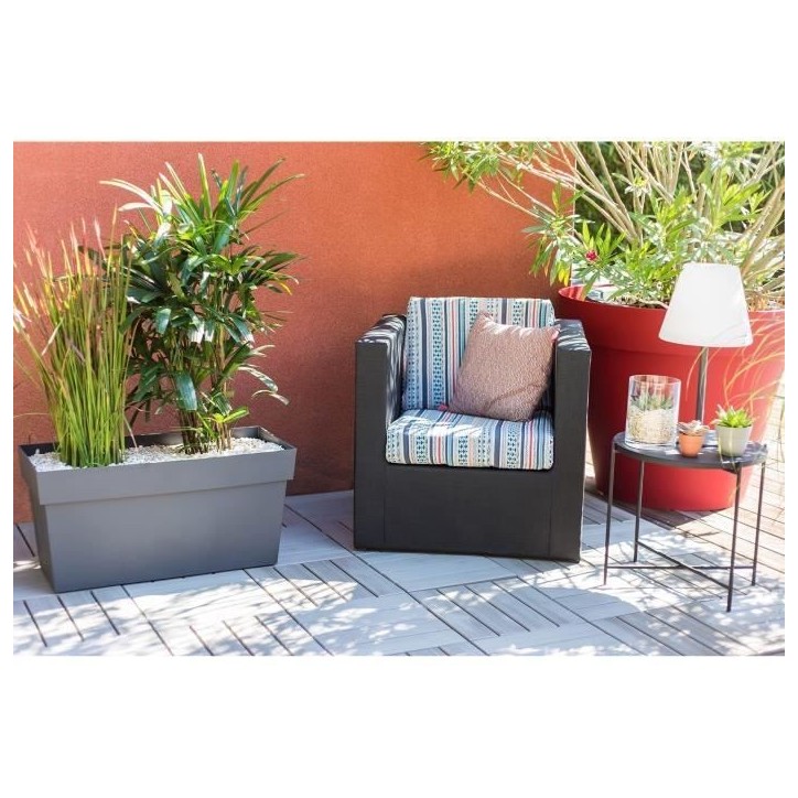 Jardiniere Muret a réserve d'eau avec roulettes - EDA - Toscane - 74 L - 79 x 35 x H.39 cm - Gris Anthracite Jardiniere Muret a réserve d'eau avec roulettes - EDA - Toscane - 74 L - 79 x 35 x H.39 cm - Gris Anthracite
