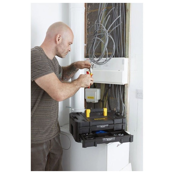 Mallette PRO-STACK™ - STANLEY FATMAX - FMST1-71969 - 2 tiroirs - 8 L Mallette PRO-STACK™ - STANLEY FATMAX - FMST1-71969 - 2 tiroirs - 8 L