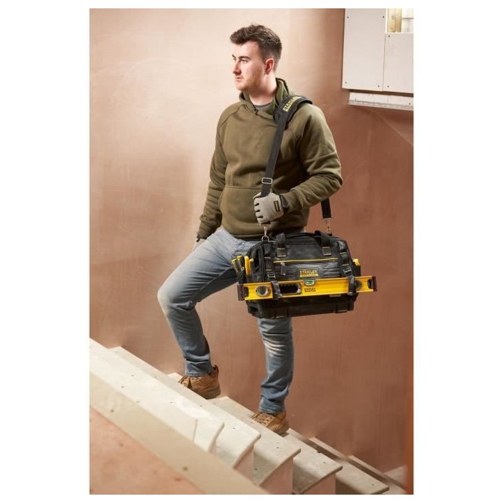 Sac a outils PRO-STACK™ - STANLEY FATMAX - FMST17627-1 - 45 cm - Charge 25 kg Sac a outils PRO-STACK™ - STANLEY FATMAX - FMST17627-1 - 45 cm - Charge 25 kg