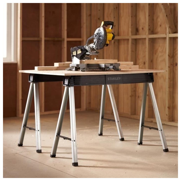 Lot de 2 tréteaux pliables - STANLEY - 1-97-475 Lot de 2 tréteaux pliables - STANLEY - 1-97-475