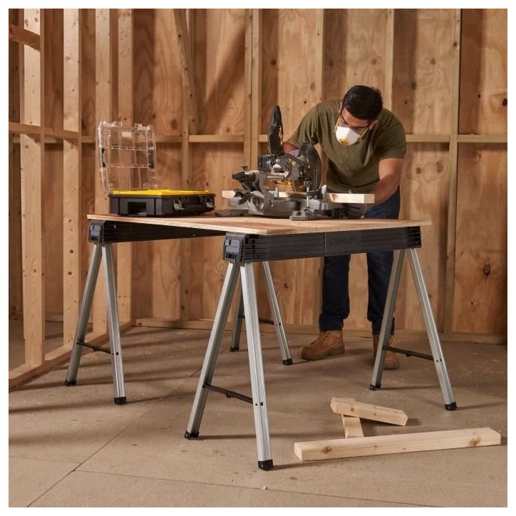 Lot de 2 tréteaux pliables - STANLEY - 1-97-475 Lot de 2 tréteaux pliables - STANLEY - 1-97-475