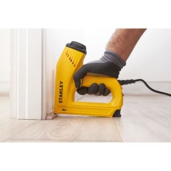 Agrafeuse électrique STANLEY - 6-TRE550 avec câble de 2,5 m pour agr