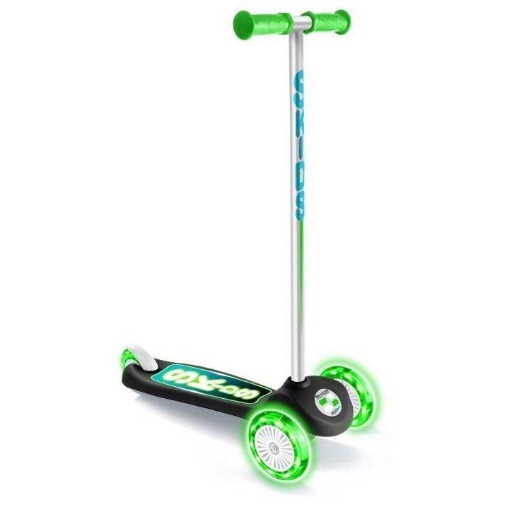 STAMP Trottinette 3 roues a balance SKIDS CONTROL roues lumineuses STAMP Trottinette 3 roues a balance SKIDS CONTROL roues lumineuses
