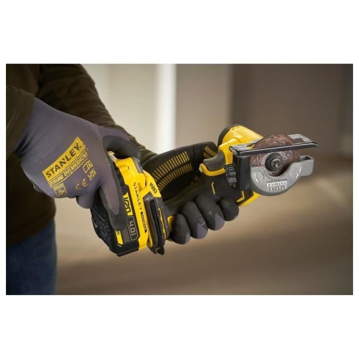 Mini Scie Circulaire - STANLEY FATMAX V20 - SFMCM300B-XJ - 75 mm Brushless - Lithium 18V - Sans Batterie Mini Scie Circulaire - STANLEY FATMAX V20 - SFMCM300B-XJ - 75 mm Brushless - Lithium 18V - Sans Batterie