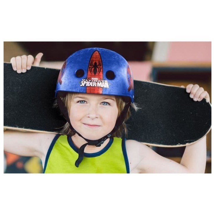 Casque Skate SPIDERMAN - STAMP - Taille 54-60 cm - Garçon Casque Skate SPIDERMAN - STAMP - Taille 54-60 cm - Garçon