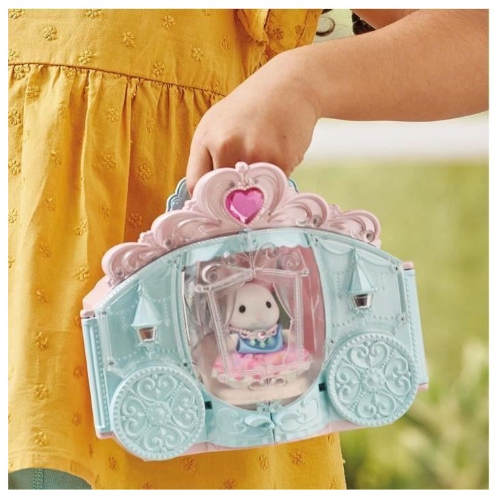 Coffret de Jeu - SYLVANIAN FAMILIES - Dressing de Princesse - Carrosse et Fille Lapin Neige Coffret de Jeu - SYLVANIAN FAMILIES - Dressing de Princesse - Carrosse et Fille Lapin Neige