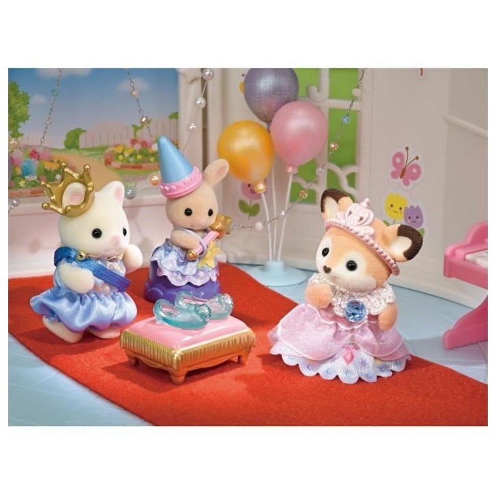 Mini-figurines - SYLVANIAN FAMILIES - Le théâtre de la creche - Des 3 ans Mini-figurines - SYLVANIAN FAMILIES - Le théâtre de la creche - Des 3 ans