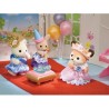 Mini-figurines - SYLVANIAN FAMILIES - Le théâtre de la creche - Des
