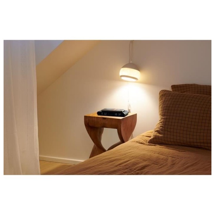 Réveil station de charge - THOMSON - Noir - Induction 15W, Température, Port USB-C, Alim. 230V Réveil station de charge - THOMSON - Noir - Induction 15W, Température, Port USB-C, Alim. 230V