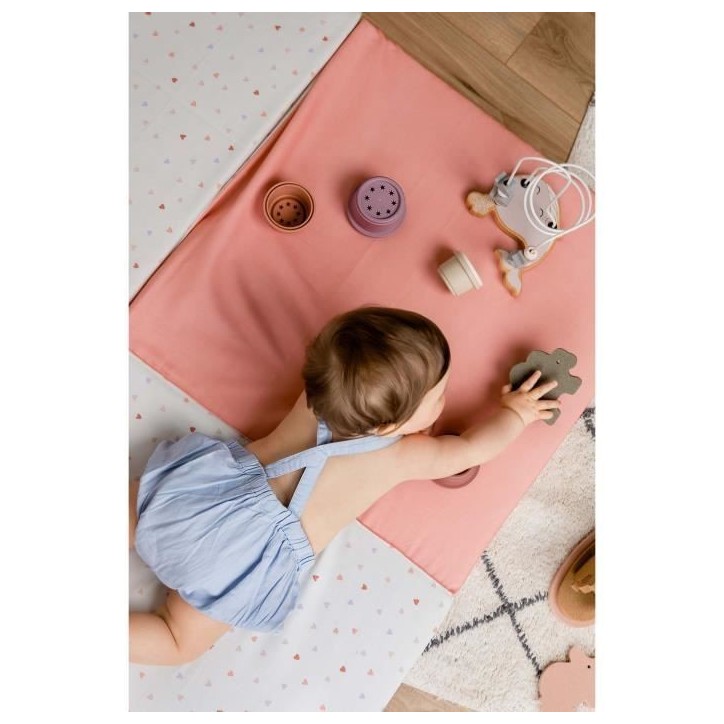 Tapis d'éveil Malin TINEO MON CoeUR 3en1 - Tapis évolutif multifonction - 120x120x5 cm Tapis d'éveil Malin TINEO MON CoeUR 3en1 - Tapis évolutif multifonction - 120x120x5 cm