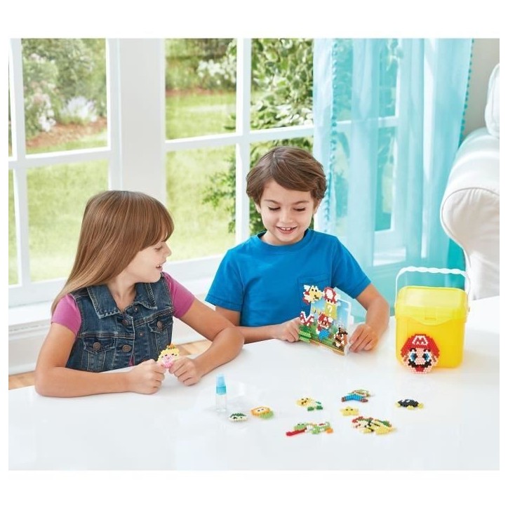 Aquabeads La box Super Mario, Jouet, perles qui collent avec de l'eau, Convient aux enfants a partir de 4 ans Aquabeads La box Super Mario, Jouet, perles qui collent avec de l'eau, Convient aux enfants a partir de 4 ans