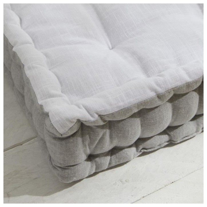 Coussin de sol - TODAY - CHARME - Slub x Chambray x Broderie Capucine - 40 x 40 x 10 cm Coussin de sol - TODAY - CHARME - Slub x Chambray x Broderie Capucine - 40 x 40 x 10 cm
