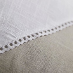 Coussin - TODAY - CHARME - Slub x Chambray x Pompon Berenice - 40 x 40