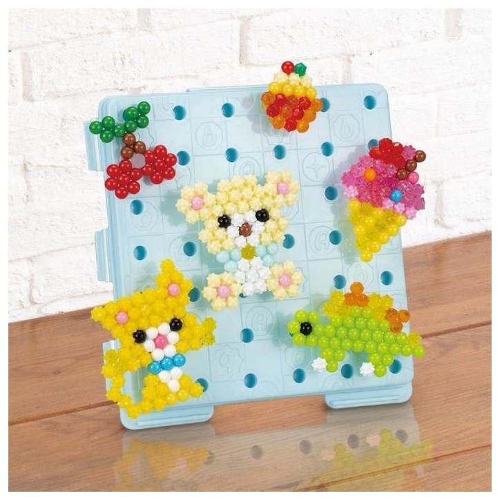 Aquabeads Mallette d'initiation 900 perles de différentes formes et couleurs, perles qui collent avec de l'eau, Des 4 ans Aquabeads Mallette d'initiation 900 perles de différentes formes et couleurs, perles qui collent avec de l'eau, Des 4 ans