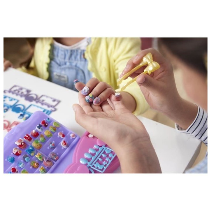 Jeu de Manucure - AQUABEADS - Mon Studio d'Ongles a Décorer - Sécurité et Autonomie, Poudre Magique Jeu de Manucure - AQUABEADS - Mon Studio d'Ongles a Décorer - Sécurité et Autonomie, Poudre Magique