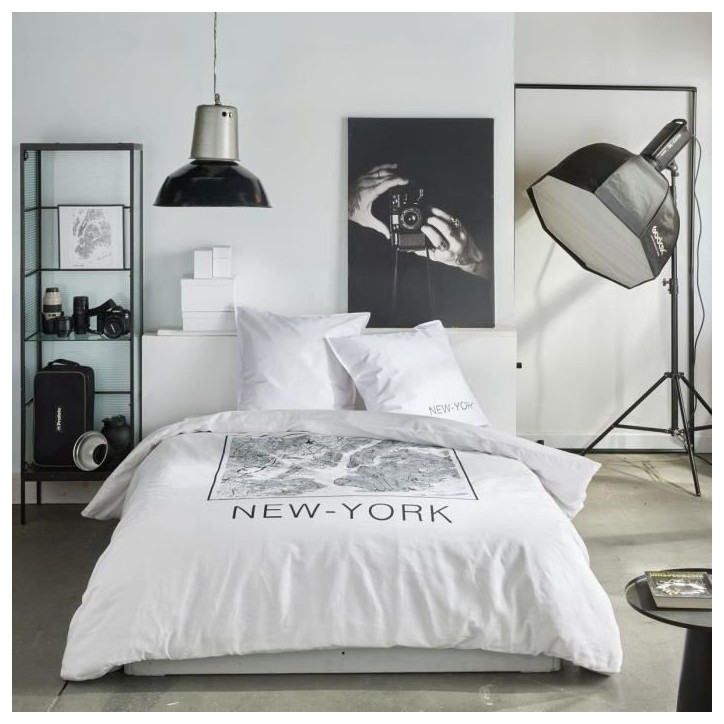 Parure de lit - TODAY - JAVA - 2 personnes - 240x220 cm - Coton - Imprimé New York - Blanc Parure de lit - TODAY - JAVA - 2 personnes - 240x220 cm - Coton - Imprimé New York - Blanc