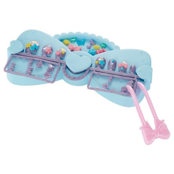 Mon kit de manucure - AQUABEADS - Licorne - 40 ongles - Stickers Mon kit de manucure - AQUABEADS - Licorne - 40 ongles - Stickers