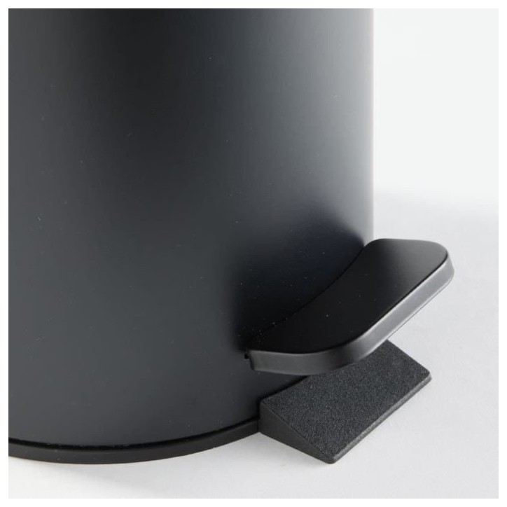 Poubelle de SDB - TODAY - UTILITY - 3 L - Ø 17 x x H 25 cm - Polypropylene - Soft Black Poubelle de SDB - TODAY - UTILITY - 3 L - Ø 17 x x H 25 cm - Polypropylene - Soft Black