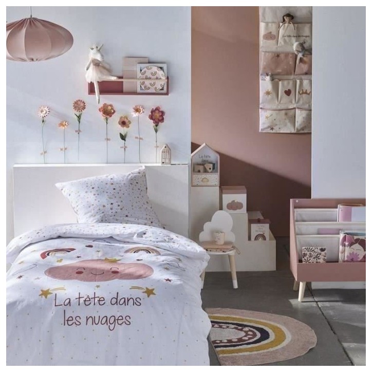 Ensemble parure de lit enfant + coffre de rangement pouf pliable - TODAY - ARC EN CIEL - 140 x 200 cm - Coton Ensemble parure de lit enfant + coffre de rangement pouf pliable - TODAY - ARC EN CIEL - 140 x 200 cm - Coton