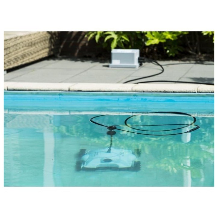 Robot nettoyeur de piscine UBBINK - Robotclean 1 - nettoyage fond pour toutes piscines Robot nettoyeur de piscine UBBINK - Robotclean 1 - nettoyage fond pour toutes piscines