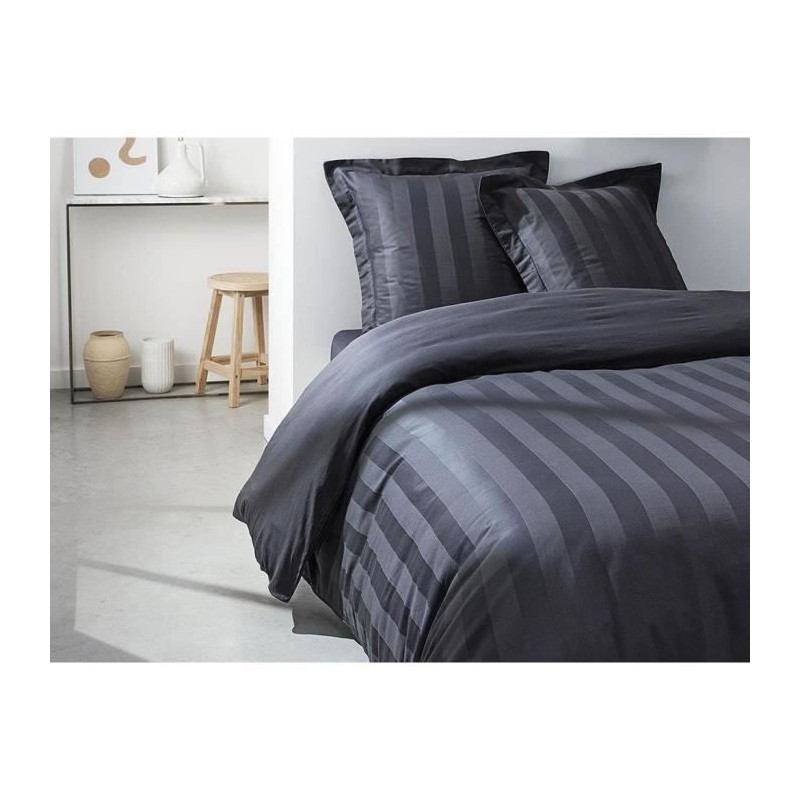 Parrure de lit TODAY Prestige - 240 x 260 cm - 2 personnes - 100% Sati Parrure de lit TODAY Prestige - 240 x 260 cm - 2 personnes - 100% Sati
