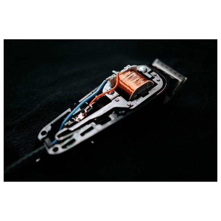 Tondeuse secteur - WAHL - ELITE PRO - 230 V - 10 sabots - Noir Tondeuse secteur - WAHL - ELITE PRO - 230 V - 10 sabots - Noir
