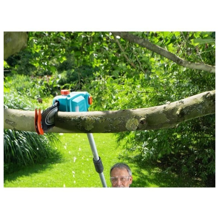 Elagueuse sur perche a batterie GARDENA - TCS 20/18V P4A - 18V - 42 cm