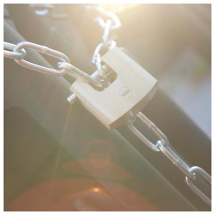 Cadenas de sécurité en laiton YALE Y114B/70/113/1 - anse acier cémenté - 3 clés Cadenas de sécurité en laiton YALE Y114B/70/113/1 - anse acier cémenté - 3 clés