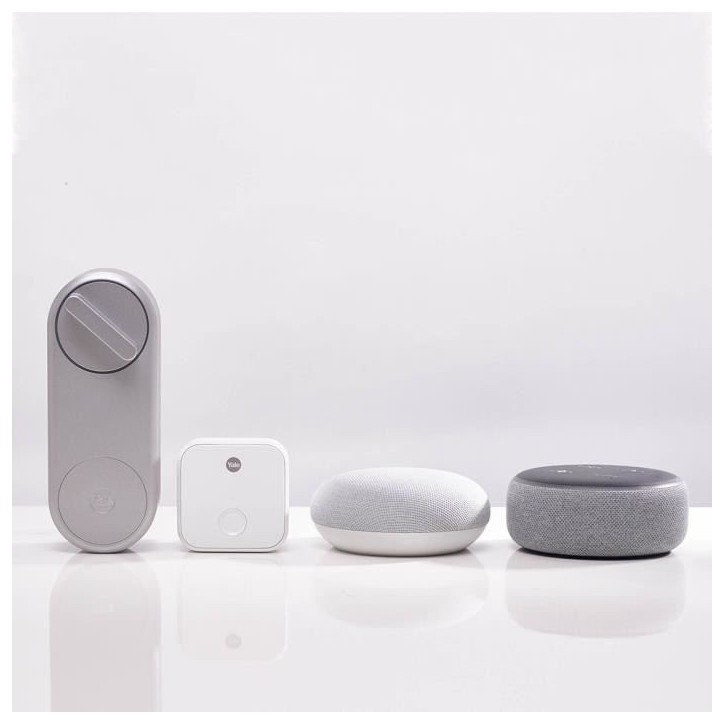 Pont WiFi pour acces a distance - YALE Connect Wi-Fi Bridge - 05/401C00/WH - Fonctionnalité Assitant Vocal - Prise 2 broches Pont WiFi pour acces a distance - YALE Connect Wi-Fi Bridge - 05/401C00/WH - Fonctionnalité Assitant Vocal - Prise 2 broches