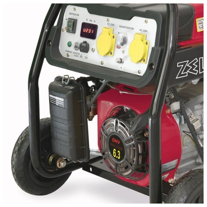 Groupe électrogene essence - ZEUZ - 4100 LB - 3300 W - Monophasé - Rouge Groupe électrogene essence - ZEUZ - 4100 LB - 3300 W - Monophasé - Rouge