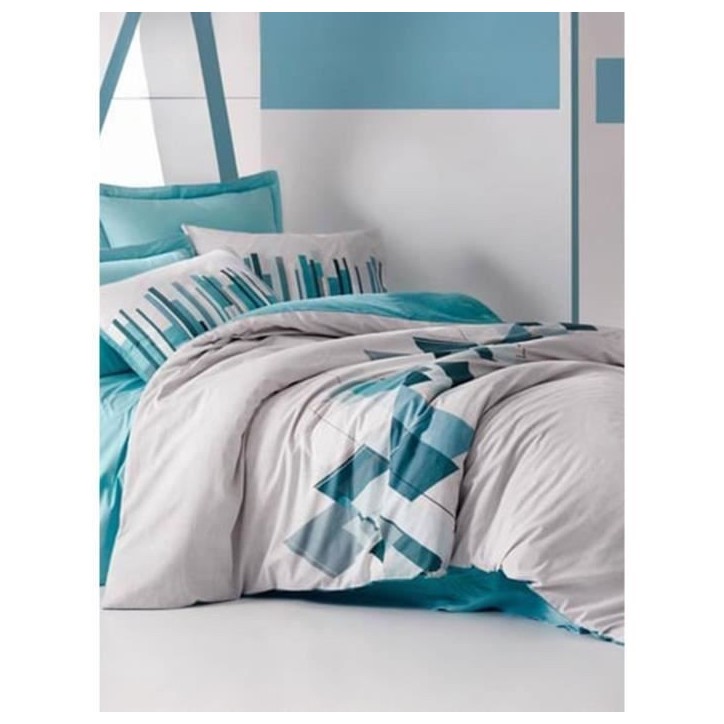 Parure de lit - 1 housse de couette 220 x 240 cm + 2 taies d'oreiller 60 x 60 cm - 100% coton renforcé - Vert Parure de lit - 1 housse de couette 220 x 240 cm + 2 taies d'oreiller 60 x 60 cm - 100% coton renforcé - Vert